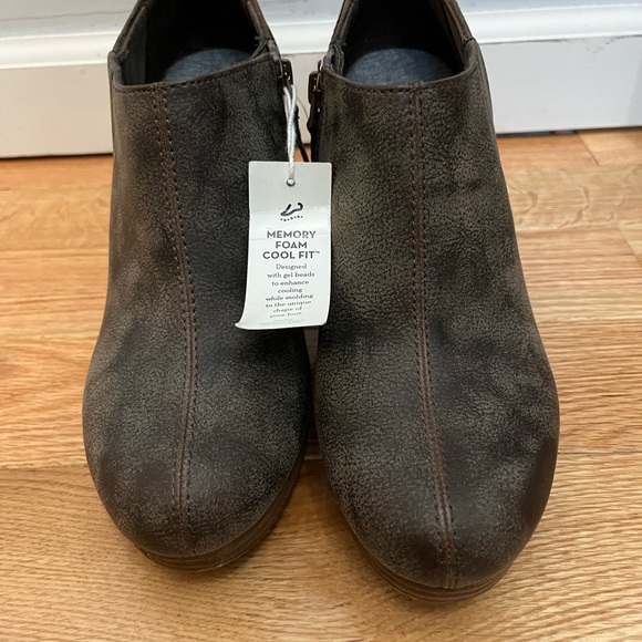 Dr. Scholl's Shoes - Dr Scholl’s True Comfort Wedge Heel Work It Booties New